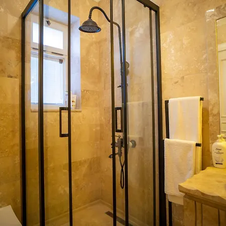 B&Y Burgaz Hotel