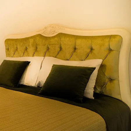 B&Y Burgaz Selcuk