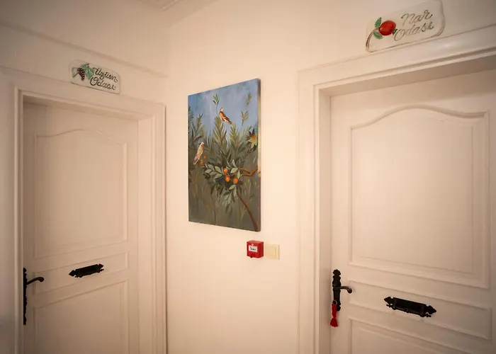 מלון B&y Burgaz *