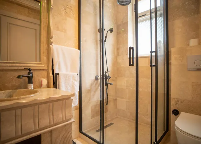 מלון B&y Burgaz סלצ'וק